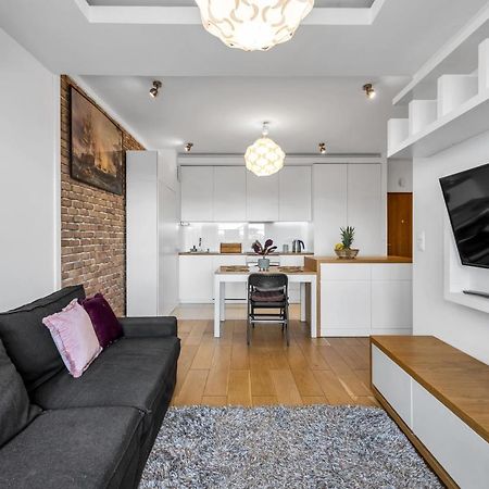 Spacious 2 Bedroom Ac Dalanowska 46 Varsovia Exterior foto